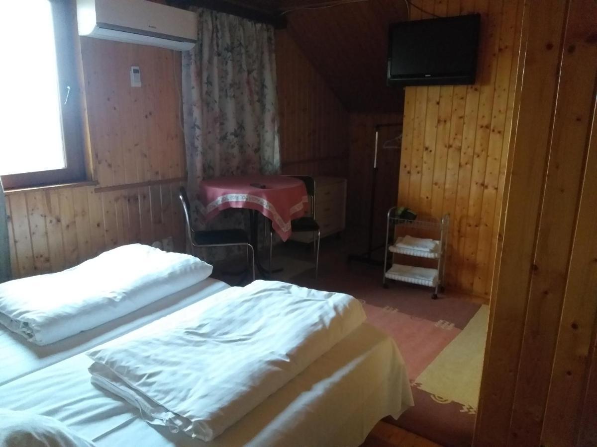 Appartamento Casa Altius Felix Băile Felix Esterno foto